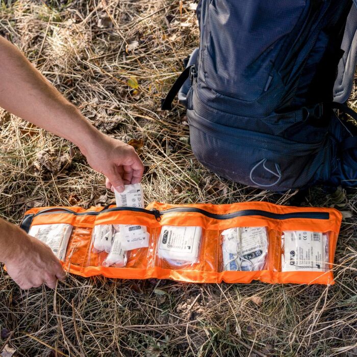 Erste Hilfe Set für Outdoor und Reisen – Bild 4